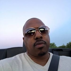 Meet your Posher, Fraja